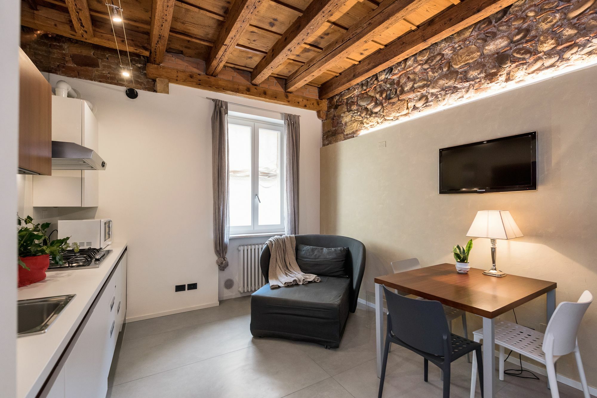 Il Vicolo Aparthotel Verona Luaran gambar
