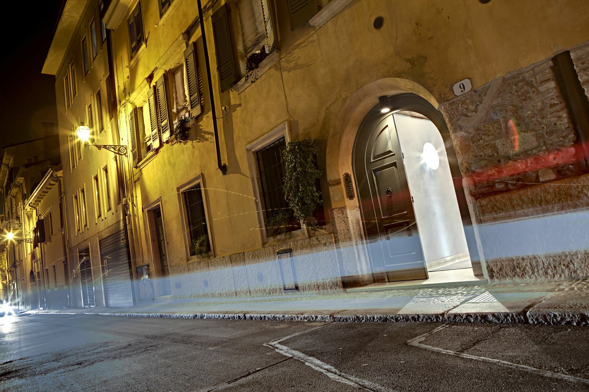 Il Vicolo Aparthotel Verona Luaran gambar